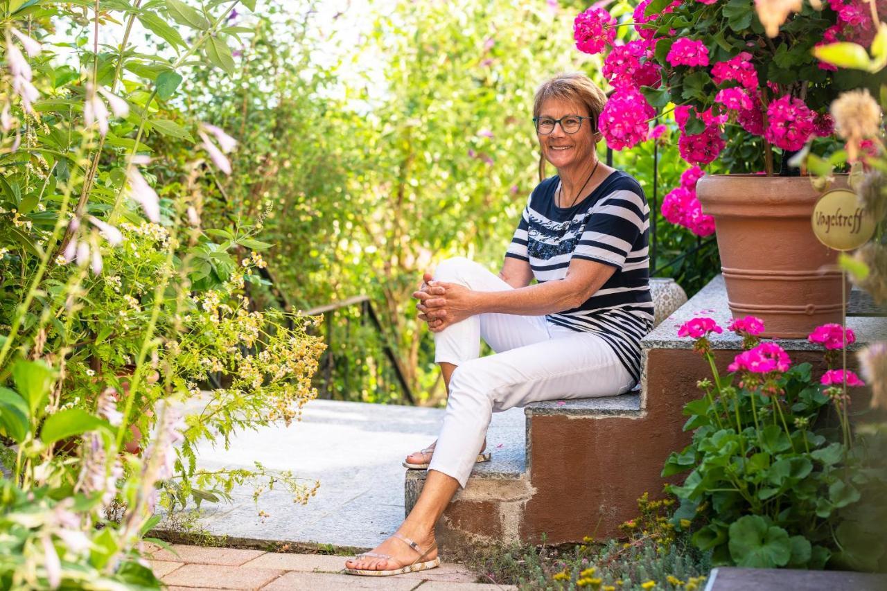 Ferienwohnung Sonja Edeldorf エクステリア 写真